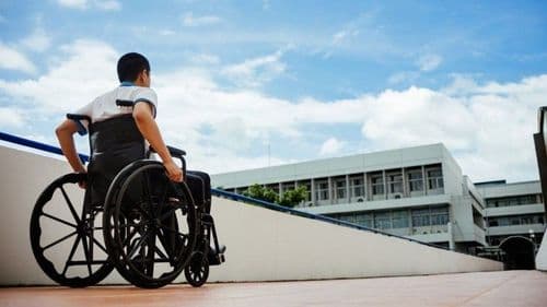 Khutbah Jum'at: Islam dan Kehormatan Penyandang Disabilitas 