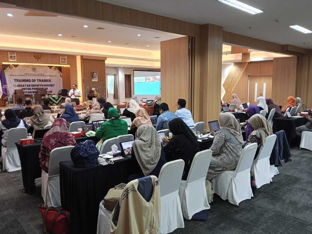 Aisyiyah Gandeng GMS Academy Singapura Perkuat Growth Mindset Pendidik