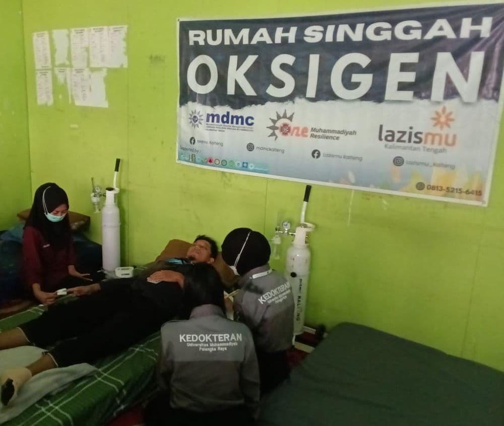 Kabut Asap Karhutla Membara, Rumah Oksigen Muhammadiyah Tetap Sigap Layani Warga