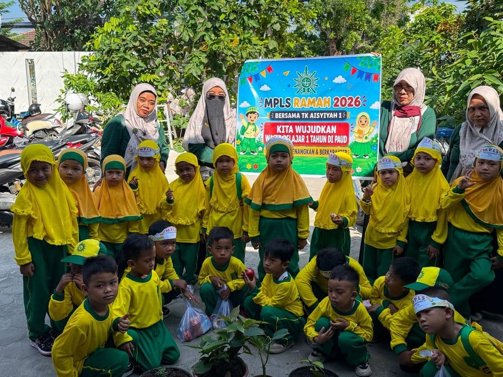 MPLS TK Aisyiyah 1 Sampit Tanamkan Cinta Lingkungan, Murid Belajar Membibitkan hingga Memanen Buah